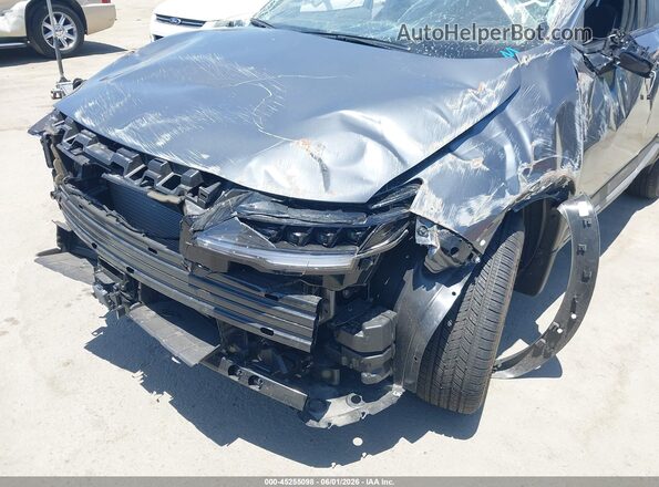 3N8AP6CE7TL321880 2026 NISSAN KICKS Silver Вид спереду