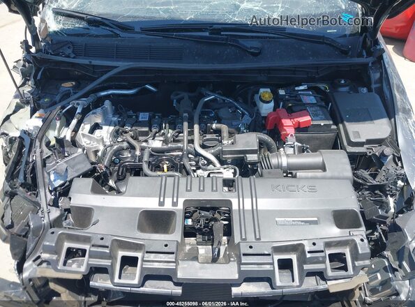 3N8AP6CE7TL321880 2026 NISSAN KICKS Silver Вид ззаду