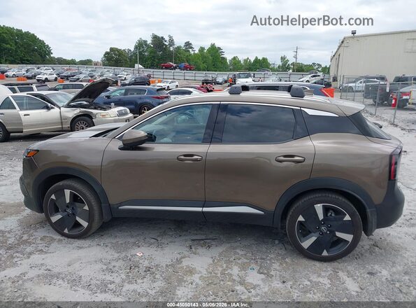 3N8AP6DA1SL415277 2025 NISSAN KICKS Champagne Vista interior de 360 grados