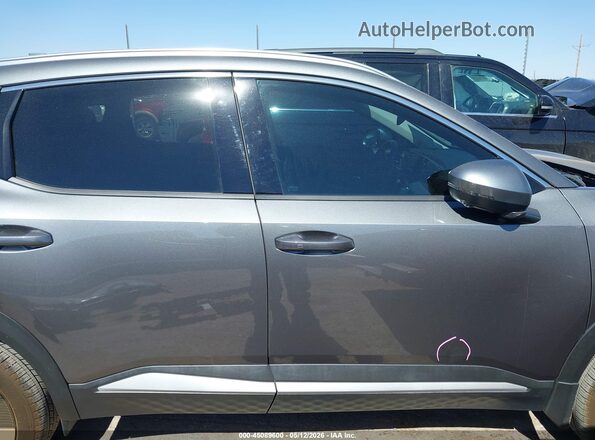 3N8AP6DA4SL338436 2025 NISSAN KICKS Gray 360 interior view
