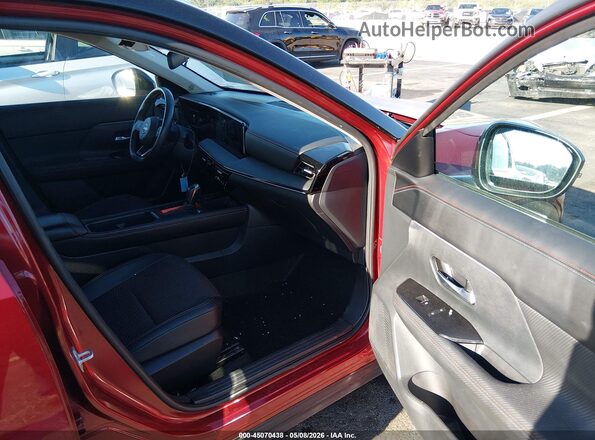 3N8AP6DA6SL378064 2025 NISSAN KICKS Red Widok wnętrza z przodu