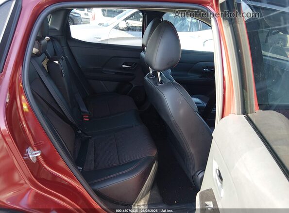 3N8AP6DA6SL378064 2025 NISSAN KICKS Red Widok naklejki z numerem VIN
