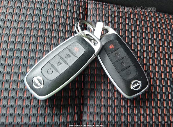 3N8AP6DBXTL323482 2026 NISSAN KICKS Red Widok deski rozdzielczej
