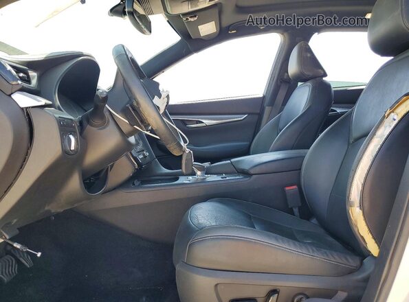 3PCAJ5BA6NF120009 2022 INFINITI QX50 White Вид салону спереду