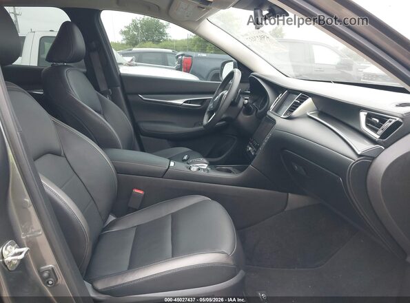 3PCAJ5BB1SF105079 2025 INFINITI QX50 Gray Front interior view