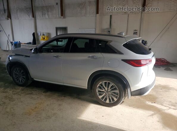 3PCAJ5BB3RF107166 2024 INFINITI QX50 White 