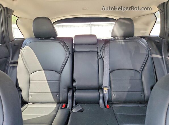 3PCAJ5BB3RF113887 2024 INFINITI QX50 Blue Rear seats view