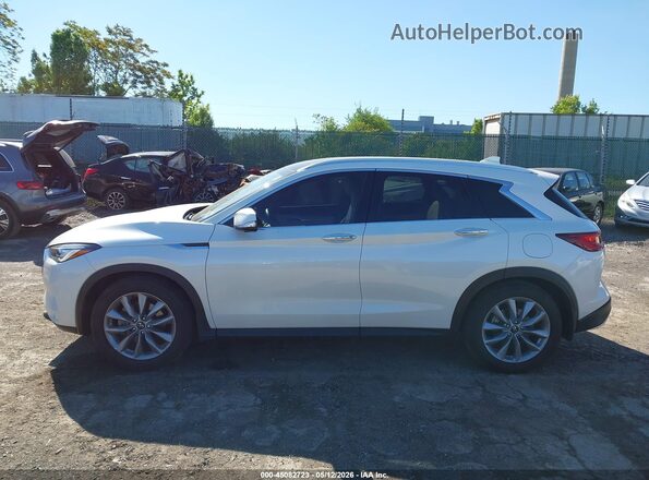 3PCAJ5CB7NF119703 2022 INFINITI QX50 White Սալոնի 360 աստիճան տեսք