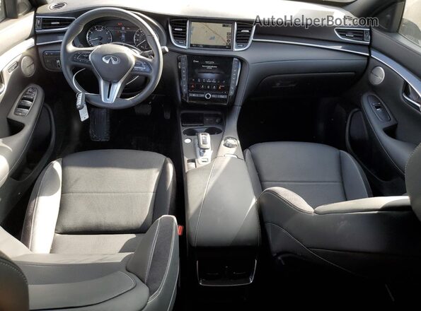 3PCAJ5FB4RF114945 2024 INFINITI QX50 Черный Вид панели приборов
