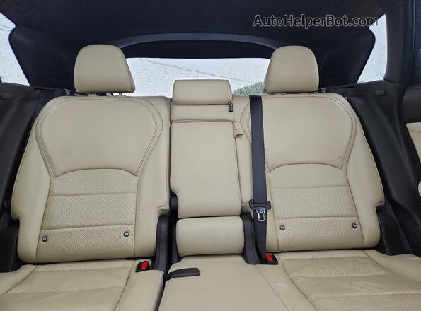 3PCAJ5M10KF145240 2019 INFINITI QX50 Blue Rear seats view