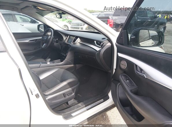 3PCAJ5M17KF122232 2019 INFINITI QX50 White Vista interior delantera