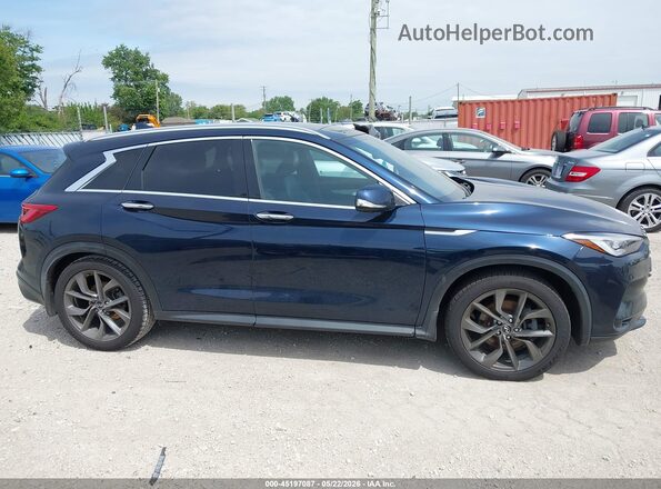 3PCAJ5M31KF101958 2019 INFINITI QX50 Blue Rear interior view