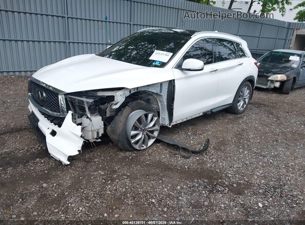 3PCAJ5M33KF144228 2019 INFINITI QX50 Белый Передняя левая четверть