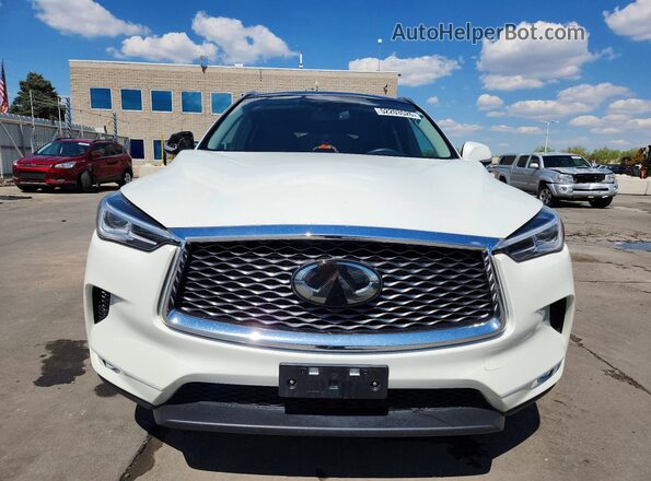 3PCAJ5M38LF104700 2020 INFINITI QX50 White Front view
