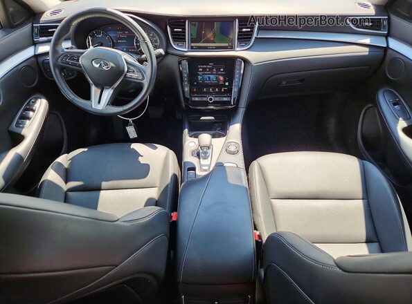 3PCAJ5M38LF104700 2020 INFINITI QX50 White Dashboard view