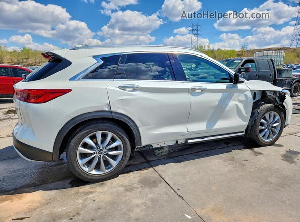 3PCAJ5M38LF104700 2020 INFINITI QX50 White Rear right