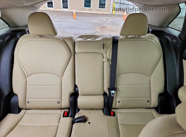 3PCAJ5M3XKF148499 2019 INFINITI QX50 Gray Rear seats view