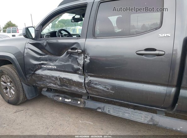 3TMBZ5DN0HM010442 2017 TOYOTA TACOMA Gray Front view