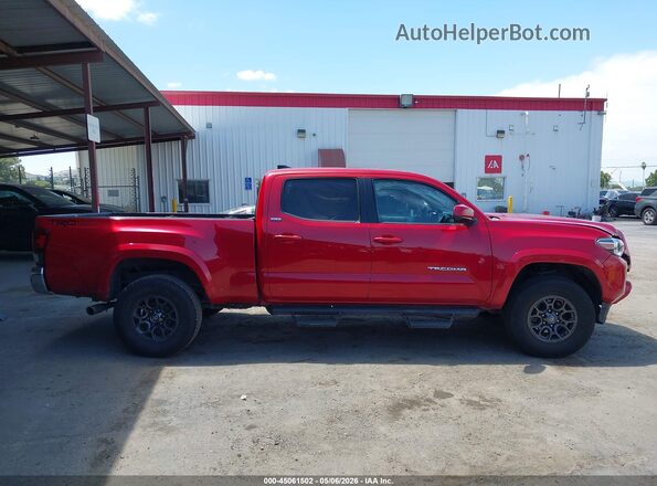 3TMBZ5DN0JM012391 2018 TOYOTA TACOMA Burgundy Rear interior view