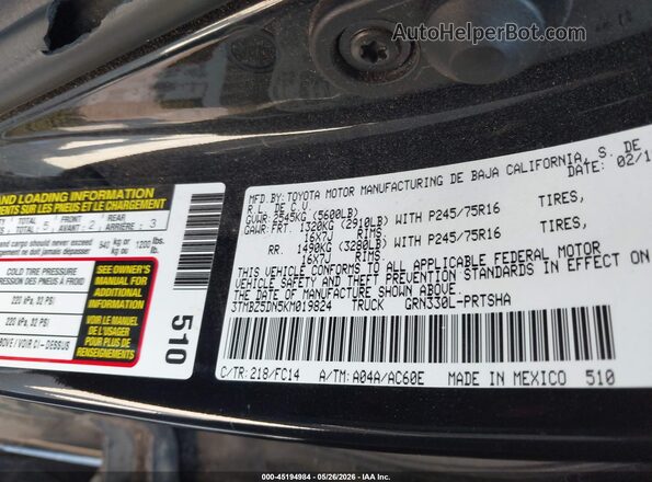 3TMBZ5DN5KM019824 2019 TOYOTA TACOMA Black ძრავის განყოფილების ხედი