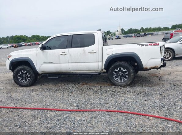 3TMCZ5AN0LM325727 2020 TOYOTA TACOMA White 360 interior view