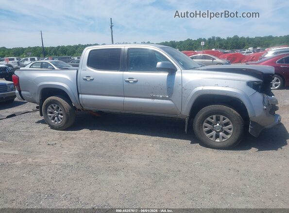 3TMCZ5AN2JM125087 2018 TOYOTA TACOMA Silver 360 interior view