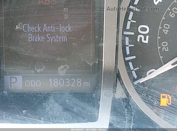 3TMCZ5AN2JM125087 2018 TOYOTA TACOMA Silver 
