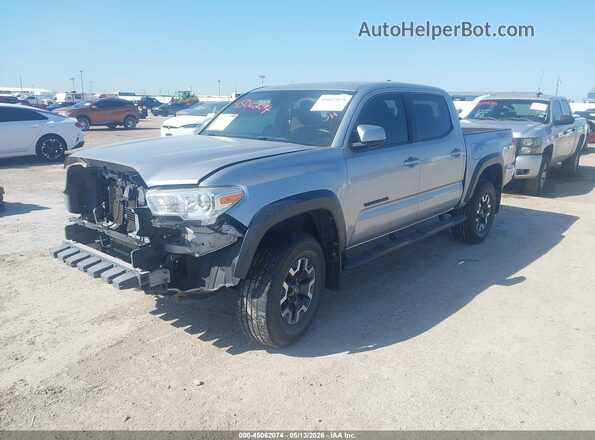 3TMCZ5AN2JM183071 2018 TOYOTA TACOMA Silver Front left