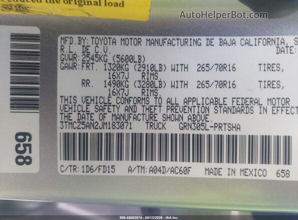 3TMCZ5AN2JM183071 2018 TOYOTA TACOMA Silver Engine compartment view