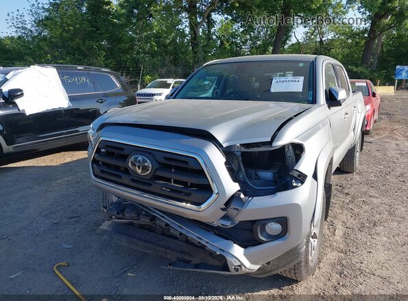 3TMCZ5AN2KM198719 2019 TOYOTA TACOMA Silver Вид спереду
