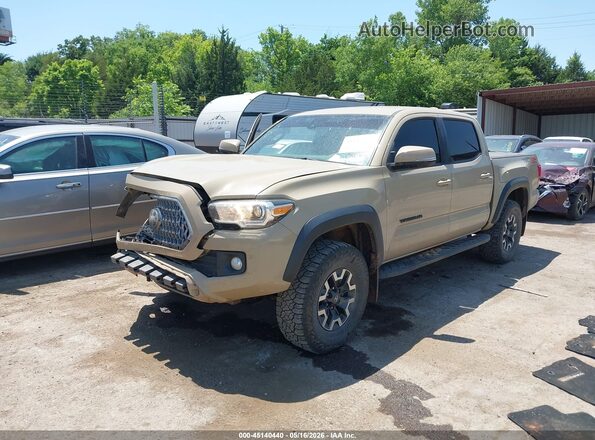 3TMCZ5AN2KM257980 2019 TOYOTA TACOMA Cream Vista tres cuartos delantera izquierda