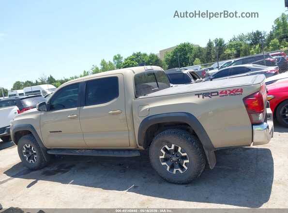 3TMCZ5AN2KM257980 2019 TOYOTA TACOMA Cream Vista interior de 360 grados