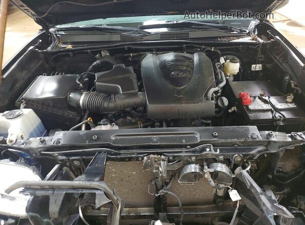 3TMCZ5AN2MM435664 2021 TOYOTA TACOMA Black Вид задньої частини салону