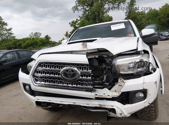 3TMCZ5AN4HM071866 2017 TOYOTA TACOMA White 