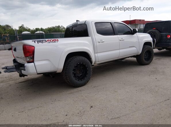 3TMCZ5AN4HM071866 2017 TOYOTA TACOMA White 