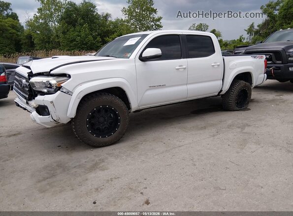 3TMCZ5AN4HM071866 2017 TOYOTA TACOMA White 