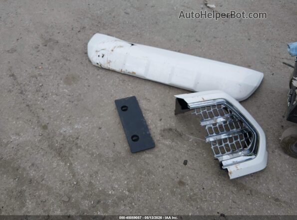 3TMCZ5AN4HM071866 2017 TOYOTA TACOMA White 