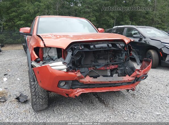 3TMCZ5AN5HM092399 2017 TOYOTA TACOMA Orange Вид спереду