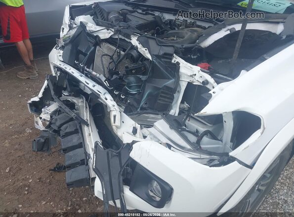 3TMCZ5AN6JM144418 2018 TOYOTA TACOMA White Front view