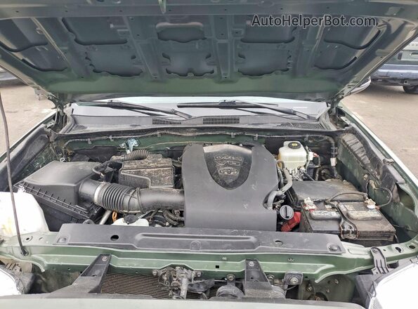 3TMCZ5AN6MM453021 2021 TOYOTA TACOMA Green Vista interior trasera