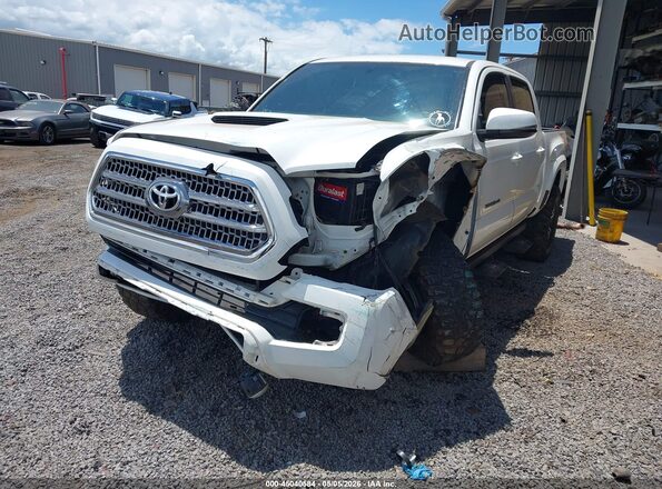 3TMCZ5AN7HM045455 2017 TOYOTA TACOMA White Widok z przodu