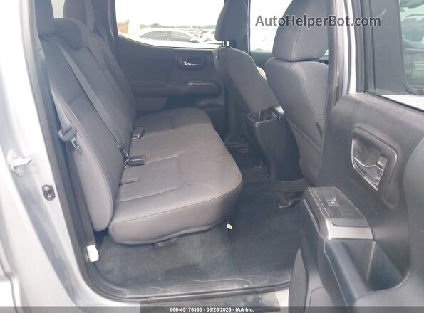 3TMCZ5AN7JM168100 2018 TOYOTA TACOMA Silver VIN კოდის სტიკერის ხედი