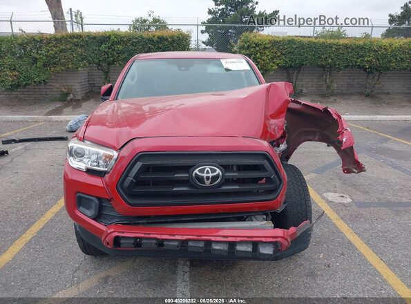 3TMCZ5AN7LM348549 2020 TOYOTA TACOMA Red Rear interior view