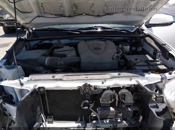 3TMCZ5AN9LM302057 2020 TOYOTA TACOMA Белый 