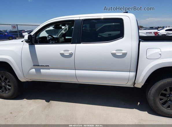 3TMCZ5AN9LM302057 2020 TOYOTA TACOMA Белый 