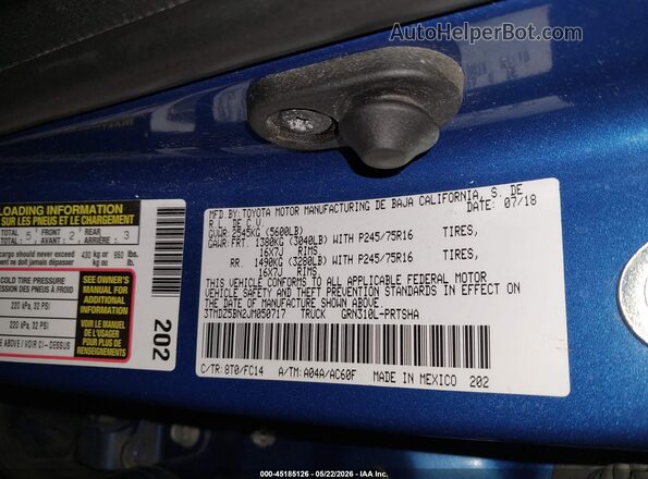 3TMDZ5BN2JM050717 2018 TOYOTA TACOMA Blue Widok komory silnika