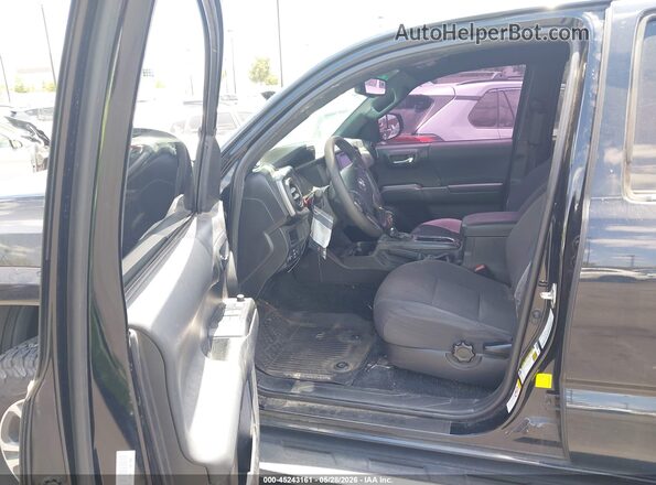 3TMDZ5BN3JM054100 2018 TOYOTA TACOMA Black Вид салону спереду