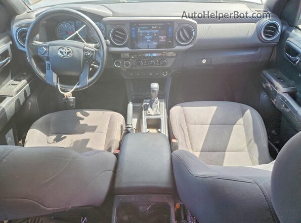 3TMDZ5BNXHM015756 2017 TOYOTA TACOMA Silver 