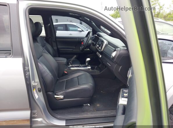 3TMGZ5AN6JM187612 2018 TOYOTA LIMITED Silver 