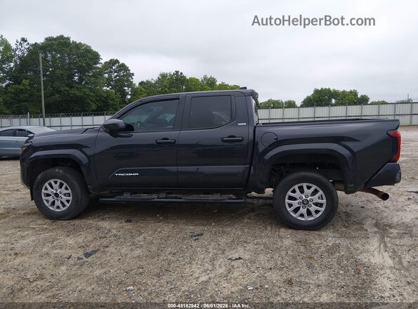 3TMKB5FN0RM008421 2024 TOYOTA TACOMA Black Widok wnętrza 360 stopni